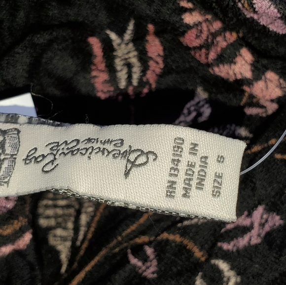 𝅺Floral black long sleeve ruffle dress American Rag - Picture 6 of 7